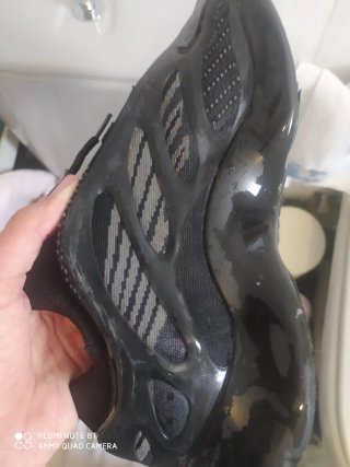 Adidas Yeezy 700 V3