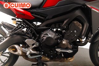 YAMAHA TRACER 900
