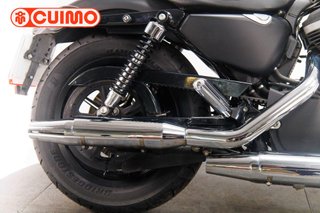 HARLEY DAVIDSON SPORTSTER 883 IRON DARK CUSTOM