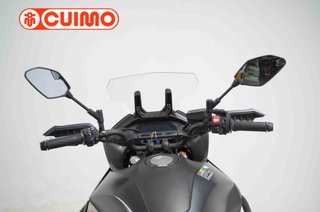 YAMAHA TRACER 7
