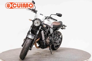 YAMAHA XSR 700