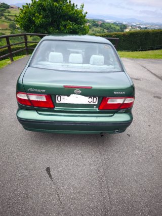 Nissan Almera 1998