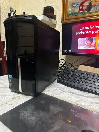 Packard Bell PC Sobremesa con Monitor
