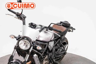 YAMAHA XSR 700