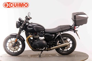 TRIUMPH STREET TWIN