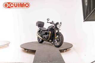 TRIUMPH STREET TWIN