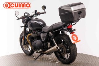 TRIUMPH STREET TWIN