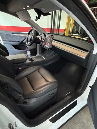 Tesla Model Y Performance 534cv