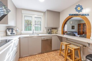 Chalet en venta en Otura