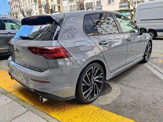 Volkswagen Golf VIII GTI DSG 2.0 TSI REVO NACIONAL