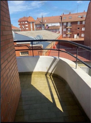Alquiler  piso para el eclipse solar em leon
