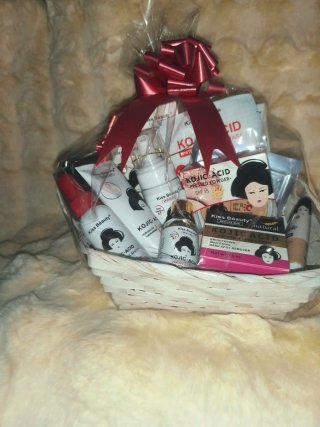 Cesta Regalo Skinscare Coreana Kiss Beauty
