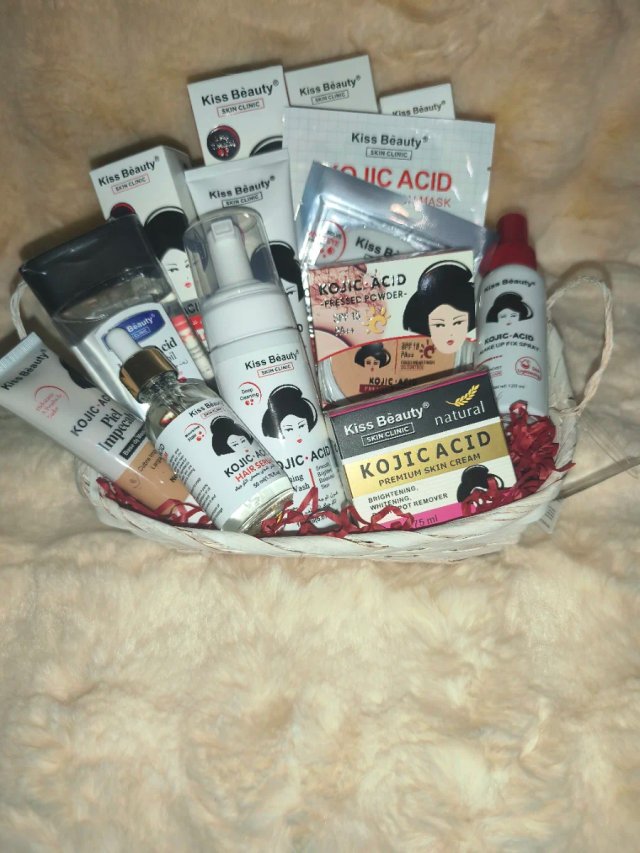 Cesta Regalo Skinscare Coreana Kiss Beauty