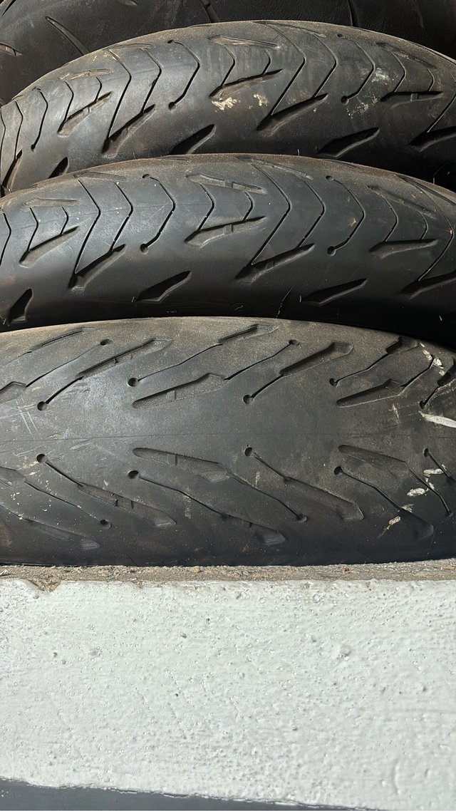 Neumáticos moto michelin