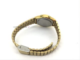 relojes digitales casio la700
