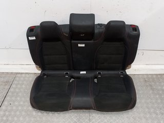 ASIENTOS TRASEROS MERCEDES-BENZ CLASE GLA (BM 156