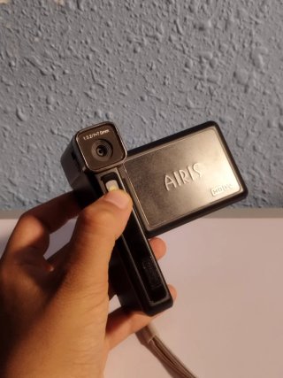 Videocámara AIRIS HD DV Negra