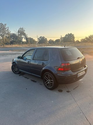 Volkswagen Golf 1998