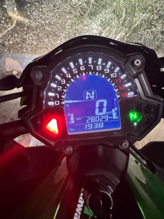 Kawasaki Z900 Naked Moto