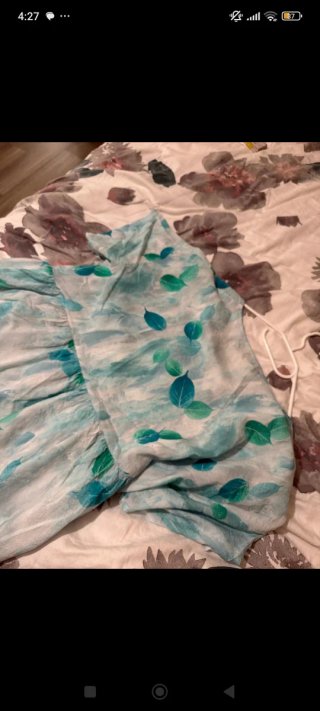 Vestido oversize estampado hojas