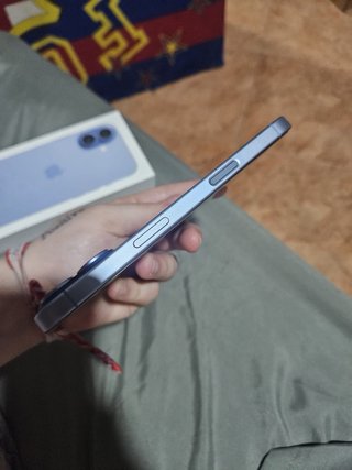 iPhone 17 Azul