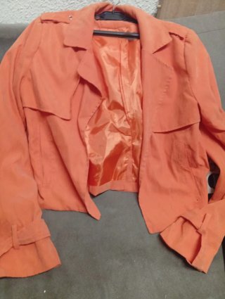 Chaqueta Corta Estilo Gabardina Naranja Talla S