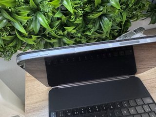 Apple iPad Pro M1 12,9" + tastiera magica originale