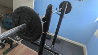 Pesas de gimnasio con discos