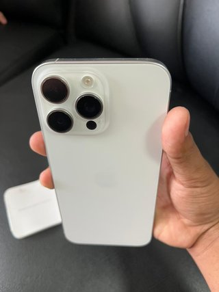 iPhone 16 Pro Max Plata