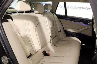 BMW Serie 5 530 i Touring Luxury 252cv