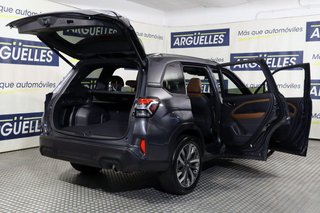 Subaru Forester 2.0i Hybrid Touring 152cv