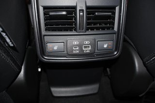 Subaru Forester 2.0i Hybrid Touring 152cv