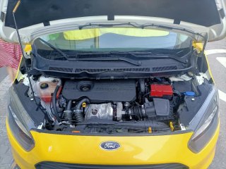 Ford Transit Courier 2019