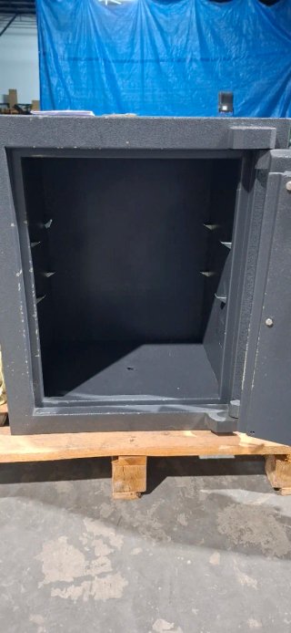 Caja fuerte negra y gris