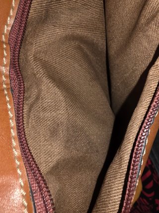 Bolso de piel marrón cuero genuino
