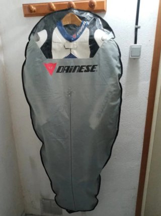 Mono de cuero Dainese Suzuki Talla 48