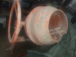 Hormigonera Eléctrica Naranja
