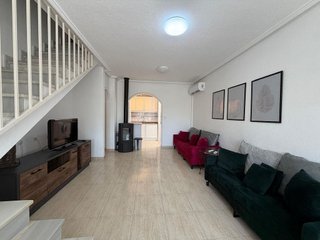 Casa en alquiler en Nueva Torrevieja - Aguas Nuevas en Torrevieja