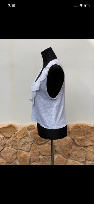 Camiseta Zara volantes