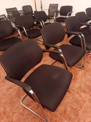 Sillas de oficina negras (pack)