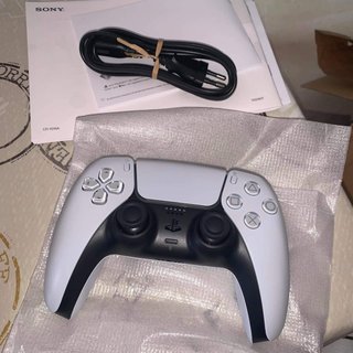 PlayStation 5 Blanca + Accesorios
