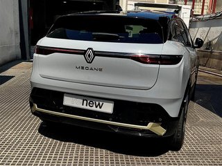 RENAULT Mégane Eléctrico Mégane E-Tech Iconic Autonomía Confort AC22 EV60 160kW