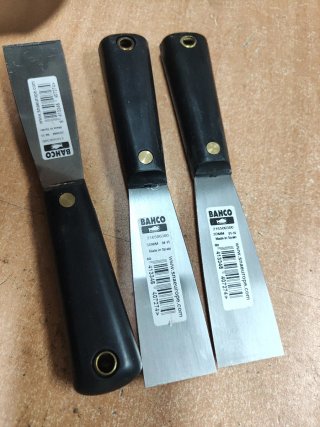 3 espátulas rígidas Bahco 30 mm