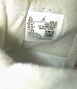 Air Jordan 4 Frozen Moments Talla 42