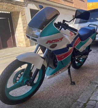Honda NSR 74 - Moto Deportiva