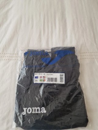 Pantalón corto Joma negro