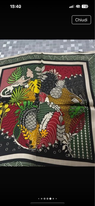 Foulard con stampa tropicale e scimmia