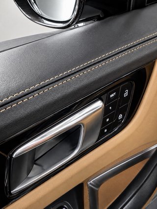 Porsche Cayenne 2021