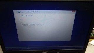 Portátil Acer TravelMate 5335