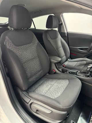 Hyundai IONIQ 2019 / HIBRIDO ENCHUFABLE / NACIONAL